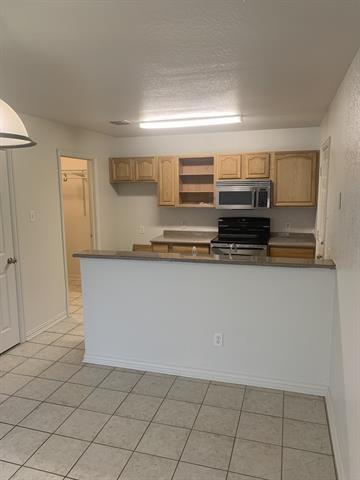 Building Photo - 393 Gavins Way