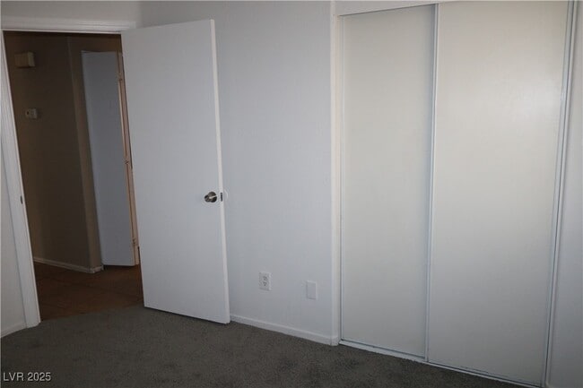 Building Photo - 4069 Vicenta Ct