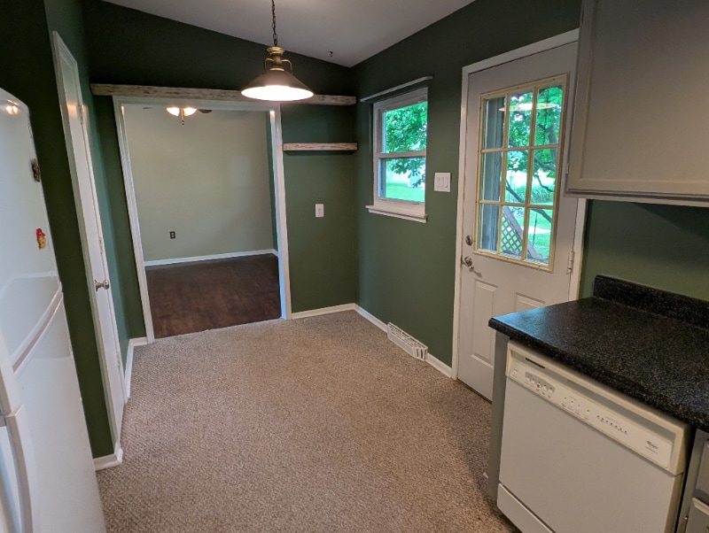 Building Photo - 524 Cactus Dr