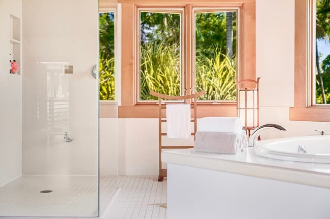 Building Photo - 275 Haumana Rd