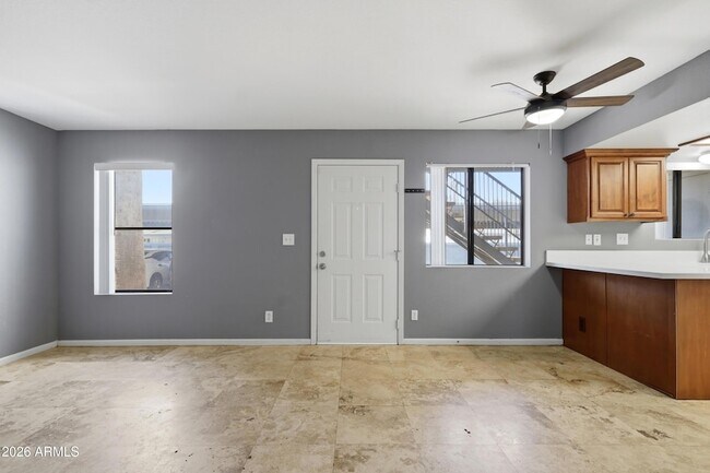 Building Photo - 3635 N 37th St