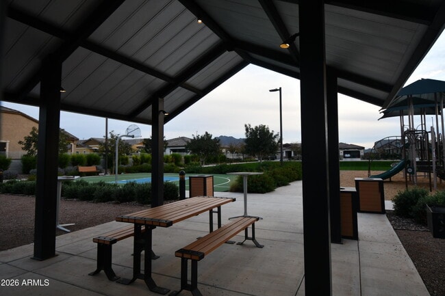 Building Photo - 2353 E Castanets Dr