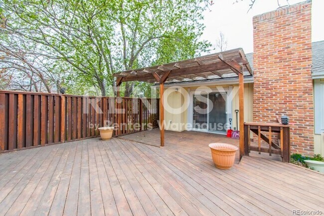 Building Photo - 5 Bed 3 Bath | Centennial CO | Available Auguest 2026