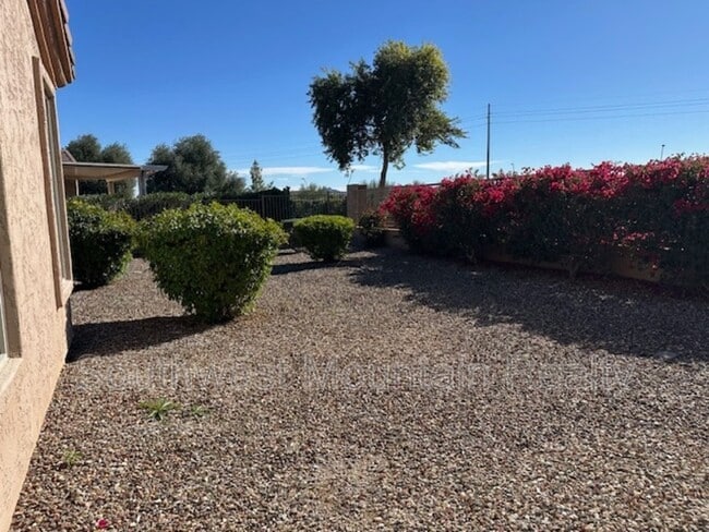 Building Photo - 4245 E Ficus Way