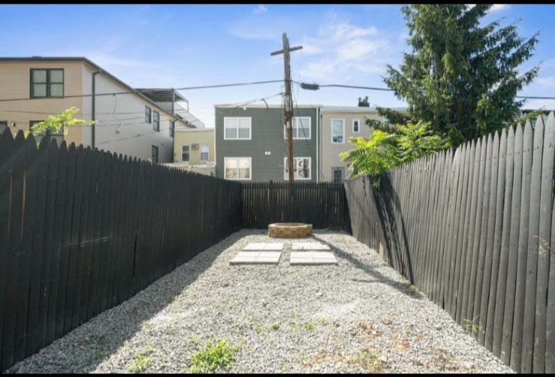 Building Photo - 234 Webster Ave