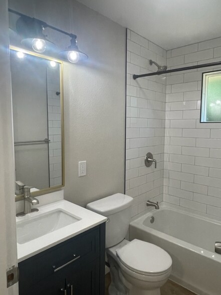 Bathroom - 240 Chestnut Ave