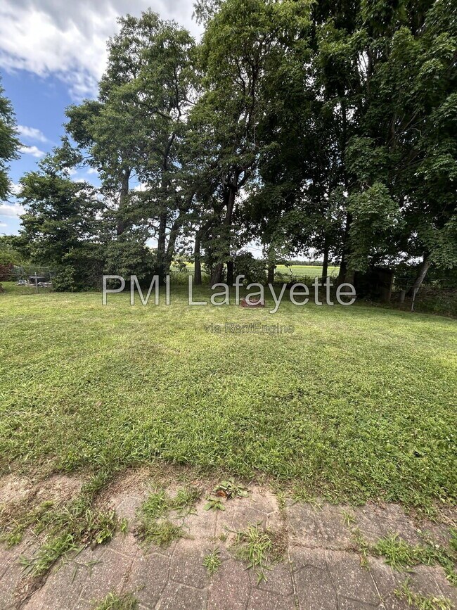 Building Photo - 141 Tomahawk Ln