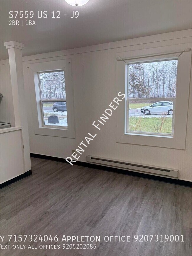 Building Photo - S7559 US-12