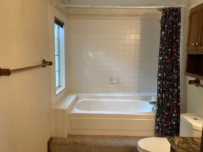 Building Photo - 3831 Paseo del Prado