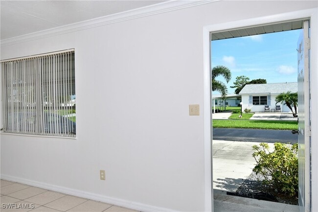 Building Photo - 20 Pinewood Blvd