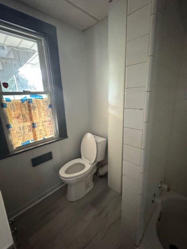 Building Photo - 1 bedroom