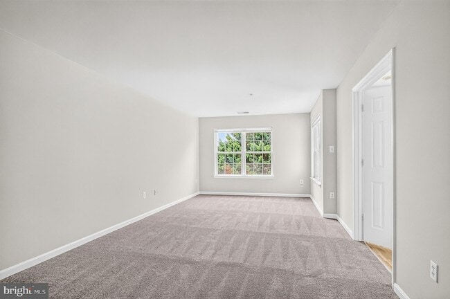 Building Photo - 9743 Quiet Brook Ln