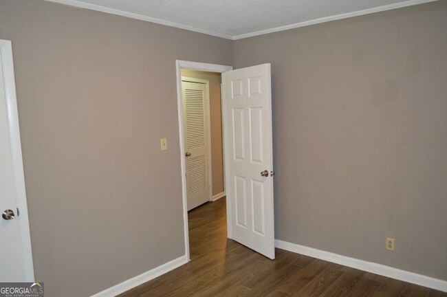 Building Photo - 8859 E Main St