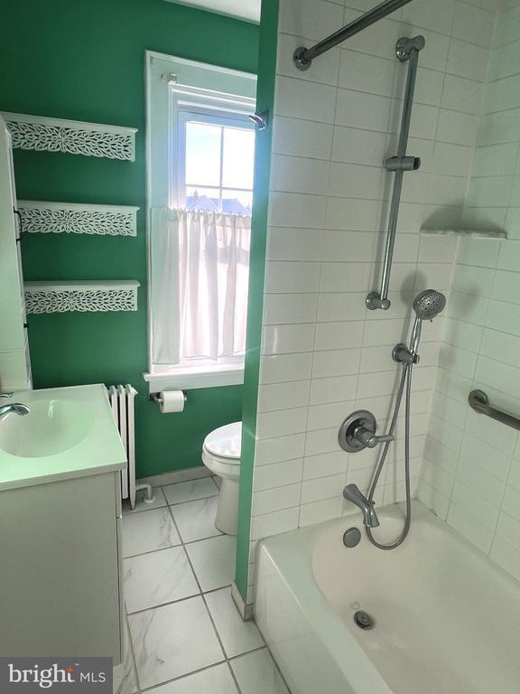 Building Photo - 9 Williams Ln