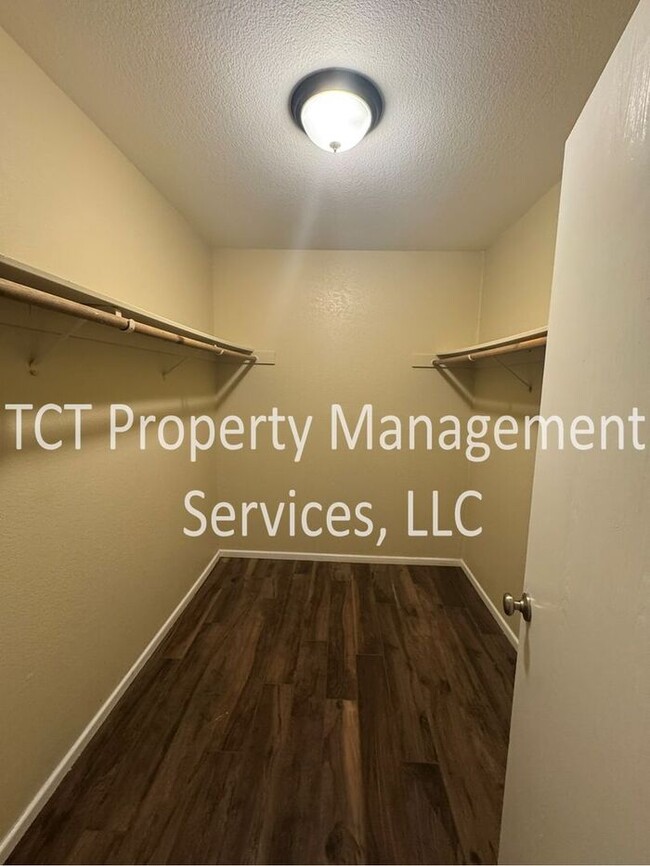 Building Photo - Remodeled 3 Bedroom home in Mesa, AZ