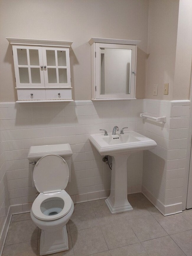 Building Photo - Heart of Midtown