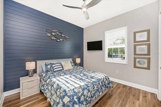 Building Photo - 18805 Valleta Ave