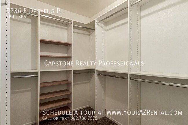 Building Photo - 9236 E Dreyfus Pl