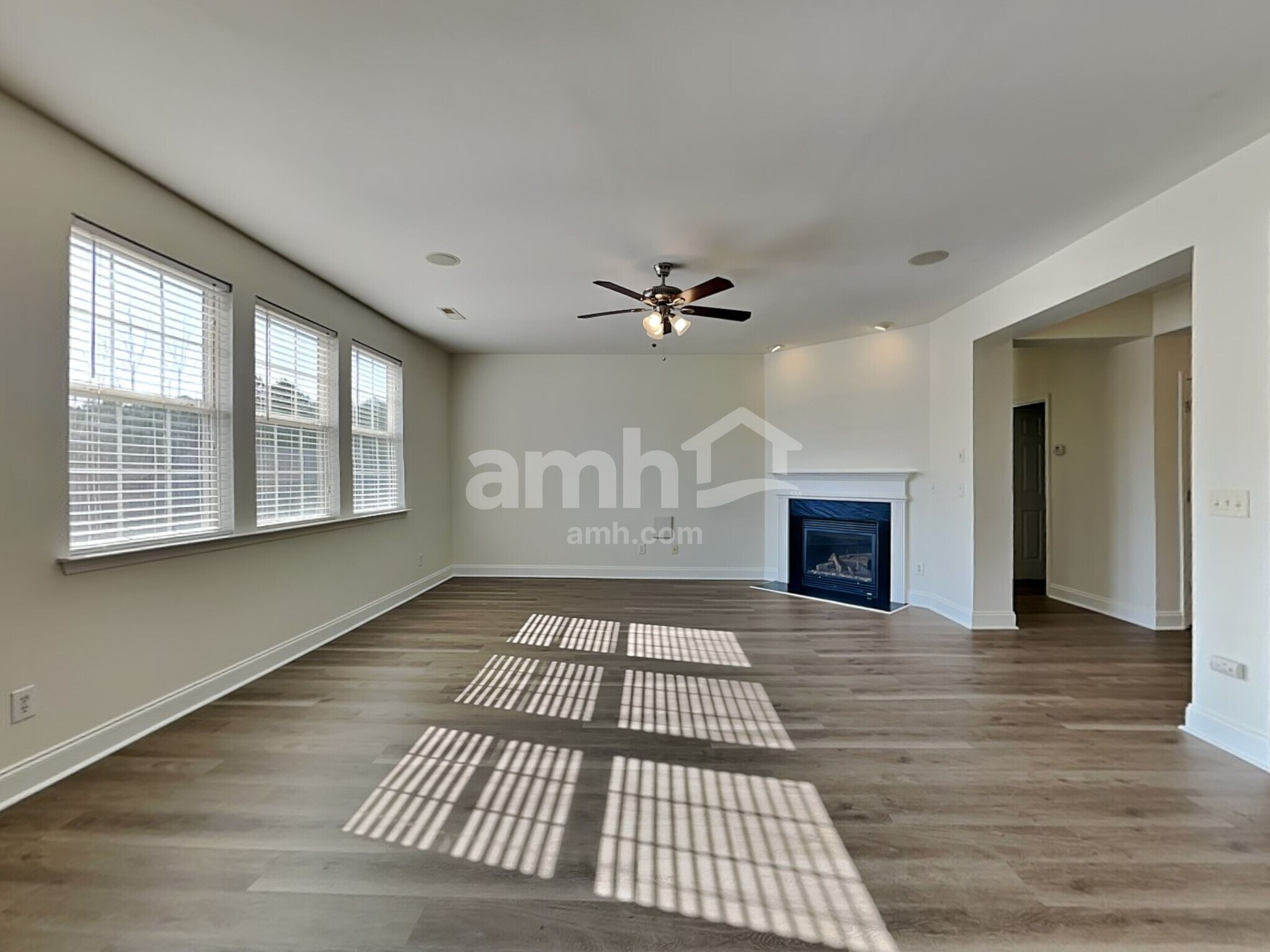 Building Photo - 203 Reedy River Ct