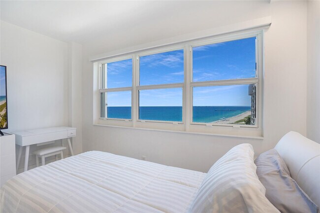 Building Photo - 5100 N Ocean Blvd