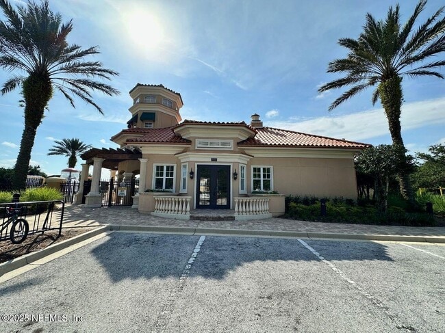 Building Photo - 290 Casa Sevilla Ave