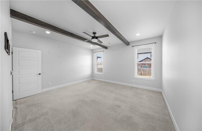 Building Photo - 1140 Hope St