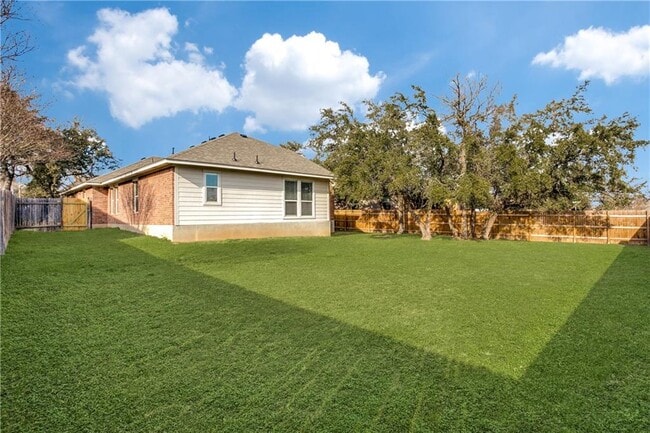 Building Photo - 1402 Shamitas Ct
