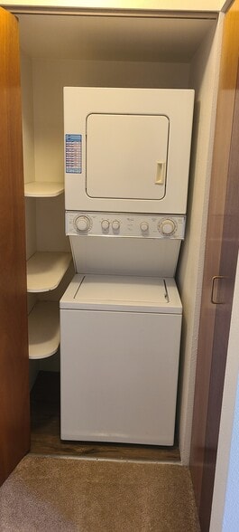 Building Photo - 5116 Meridian Ave N