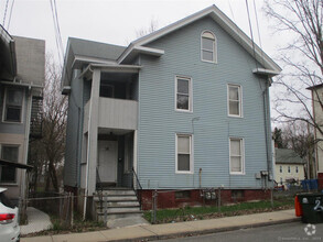 Building Photo - 30 Olive St