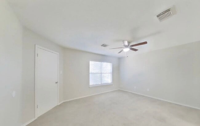 Building Photo - Contemporary 4-Bedroom Gem with Open-Plan Design