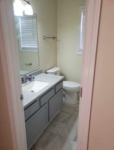 Building Photo - 3708 Willow Tree Cir