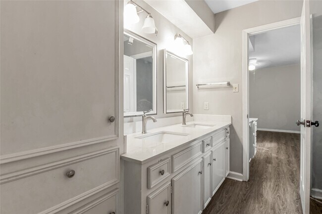 Building Photo - 1507 Sweet Grass Trail