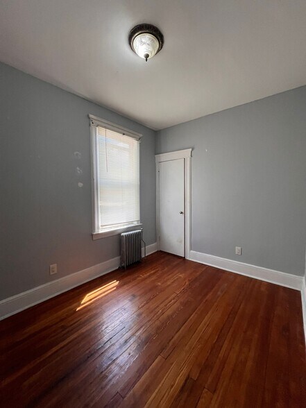Building Photo - 125 Audubon Ave