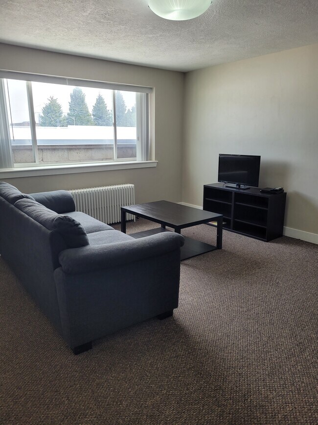 Building Photo - Roost