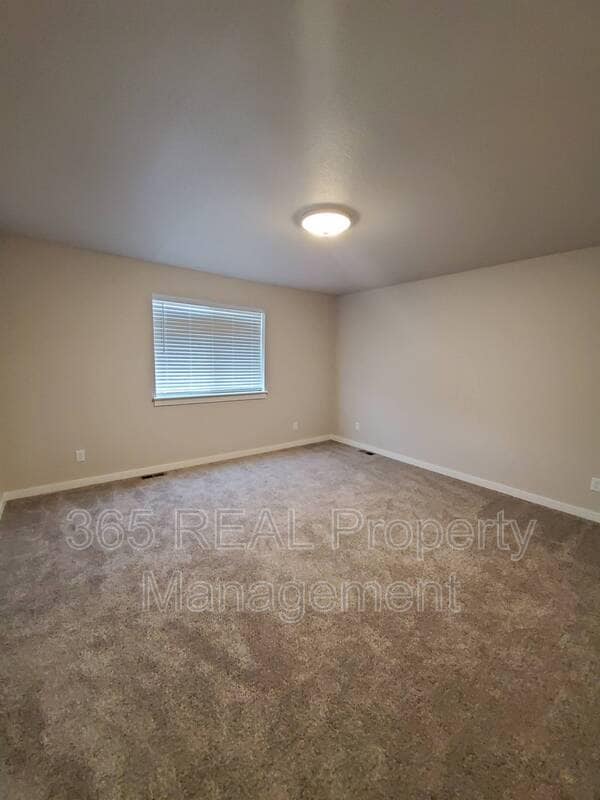 Building Photo - 1721 Westward Cir