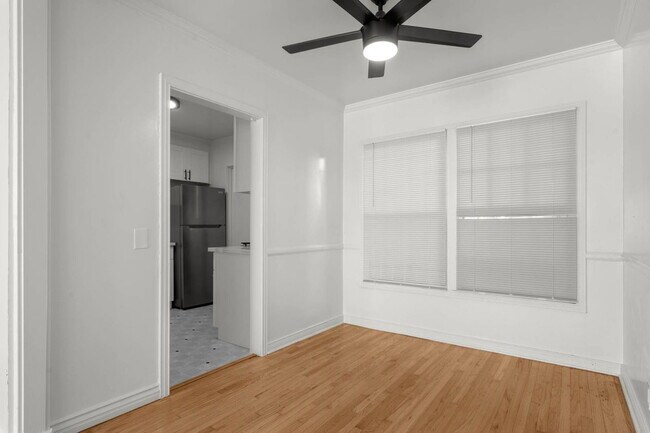 Building Photo - 3339 Stocker St W