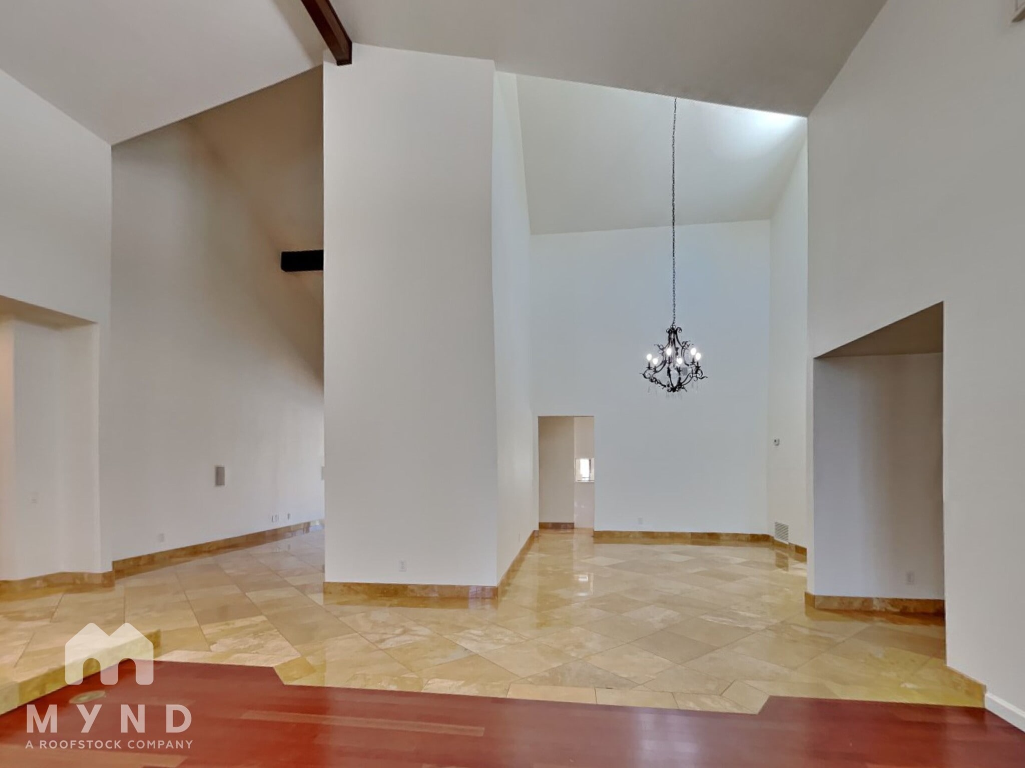 Building Photo - 8260 E Sutton Dr