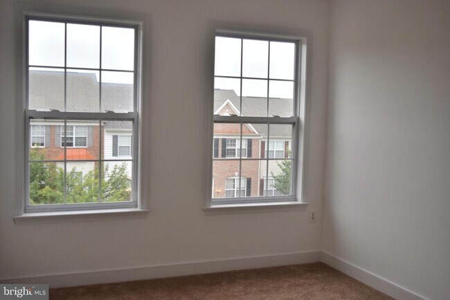 Building Photo - 15435 Binder Ct