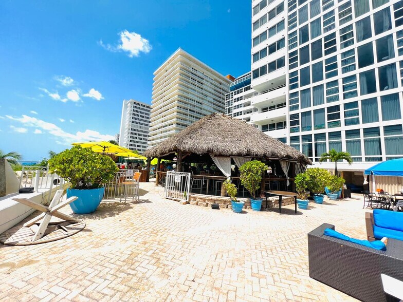 Building Photo - 4040 Galt Ocean Dr