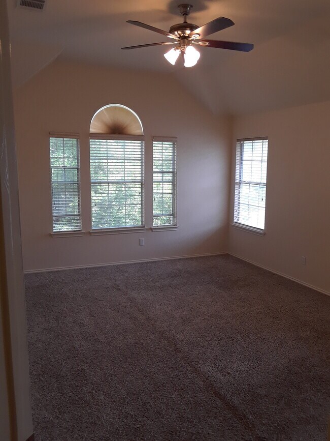 Building Photo - 13316 Bosswood Dr