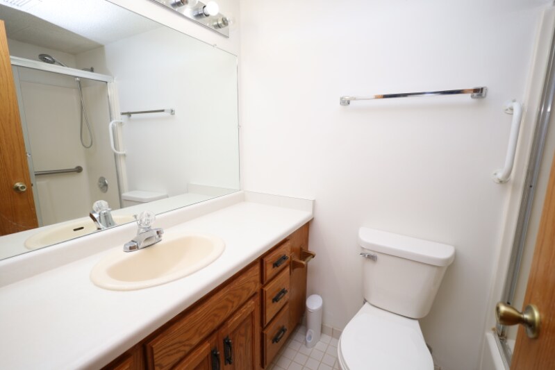 Building Photo - 220 Broadway Ave S