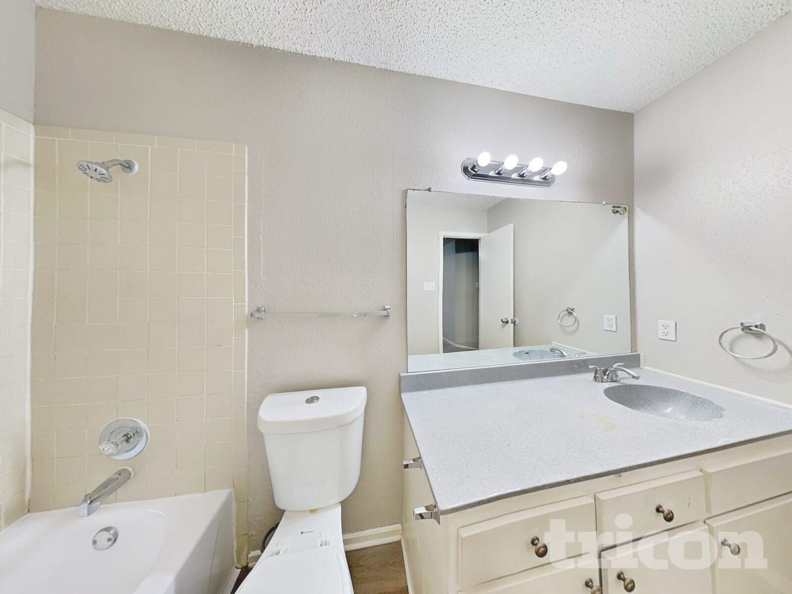 Building Photo - 9506 Sugarloaf Dr