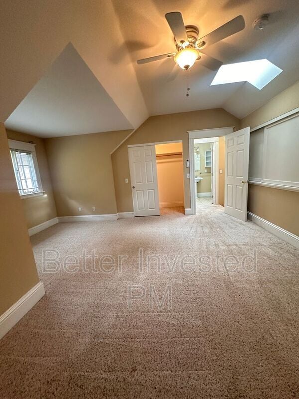 Building Photo - 2065 Hoen Ave