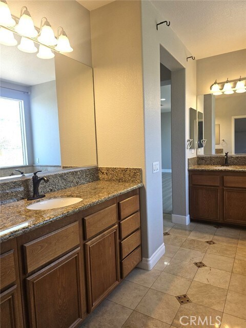 Building Photo - 17127 Carrotwood Dr