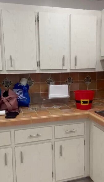 Building Photo - 7701 Camino Real