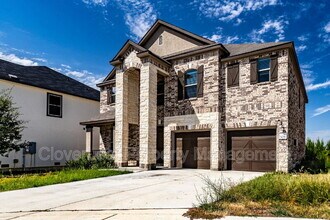 Building Photo - 308 Rustic Springs