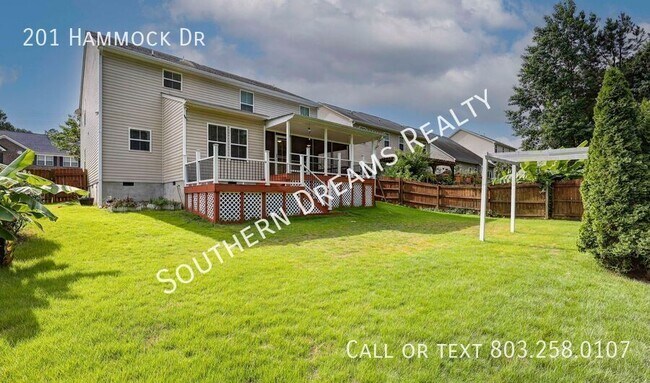 Building Photo - 201 Hammock Dr