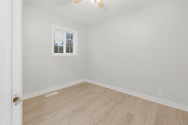Building Photo - 22339 Strassburg Ave
