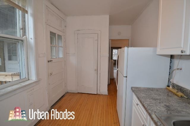 Building Photo - 1917 W Winnemac Ave