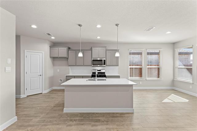 Building Photo - 14405 Antlia Dr